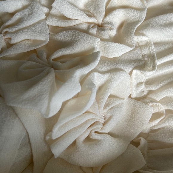 Chiana Silk chiffon Ivory Baby Doll bubble hem Blouse Size M - Picture 2 of 8